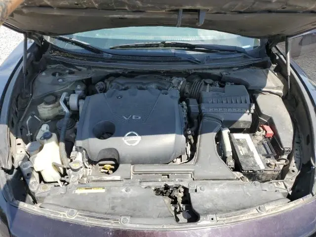 2010 NISSAN MAXIMA S  