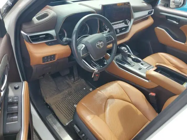 2021 TOYOTA HIGHLANDER HYBRID PLATINUM