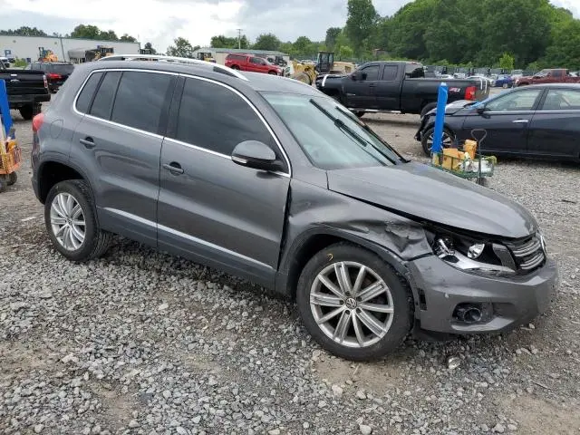 2014 VOLKSWAGEN TIGUAN S  