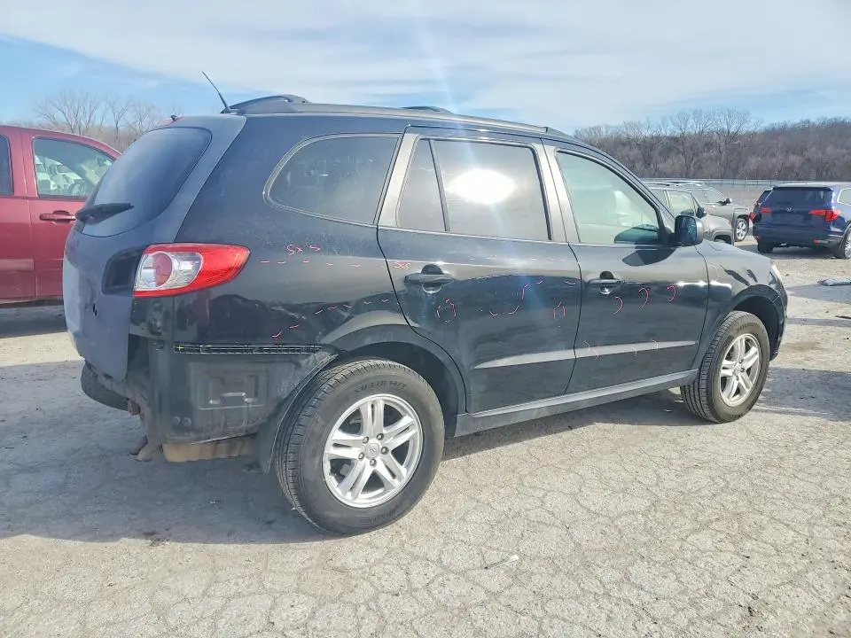 2011 HYUNDAI SANTA FE GLS  