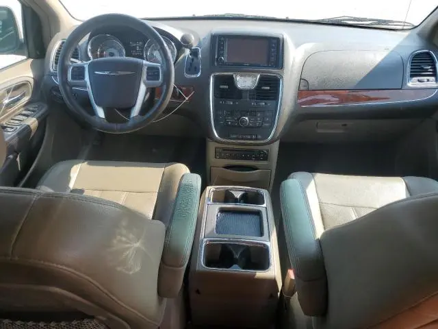 2013 CHRYSLER TOWN & COUNTRY TOURING L