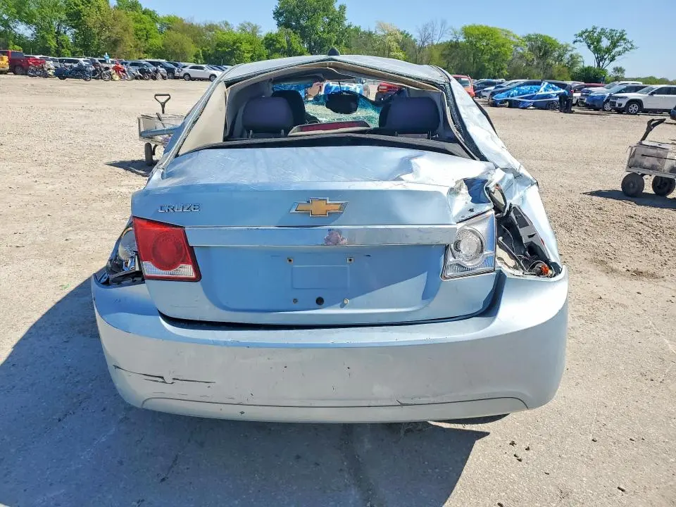 2012 CHEVROLET CRUZE LS  