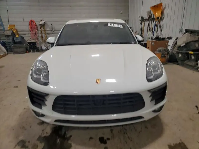 2015 PORSCHE MACAN S  