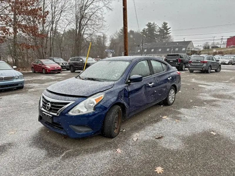 2018 NISSAN VERSA S  