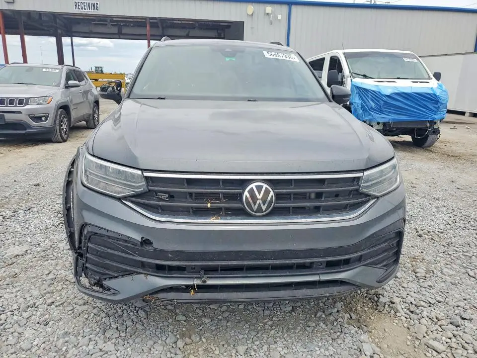 2023 VOLKSWAGEN TIGUAN SE R-LINE BLACK  