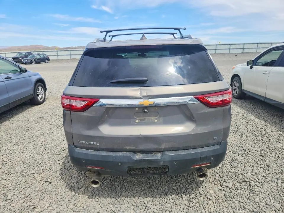 2018 CHEVROLET TRAVERSE LT  