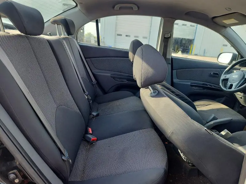 2011 KIA RIO LX  