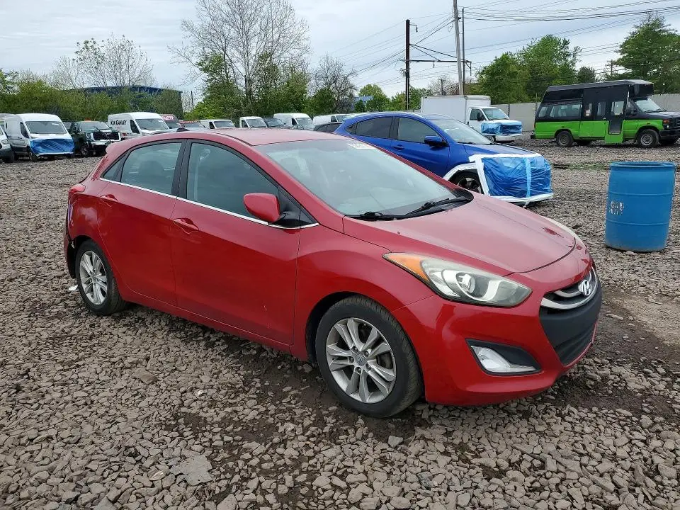 2015 HYUNDAI ELANTRA GT BASE  