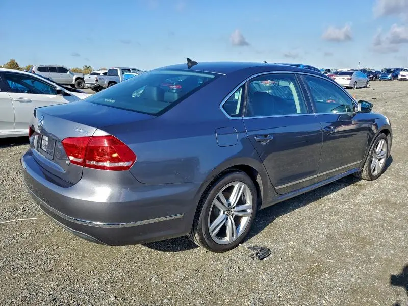 2014 VOLKSWAGEN PASSAT SE  