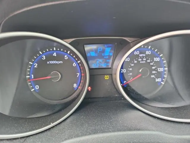 2012 HYUNDAI TUCSON GLS