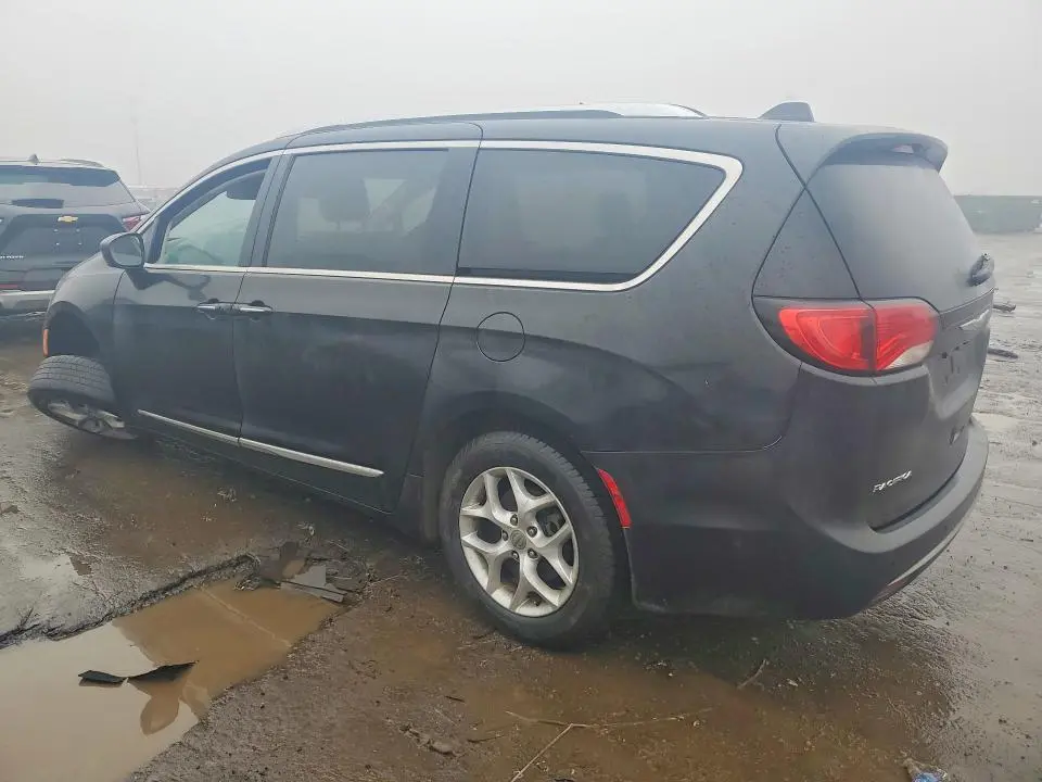 2017 CHRYSLER PACIFICA TOURING L PLUS  