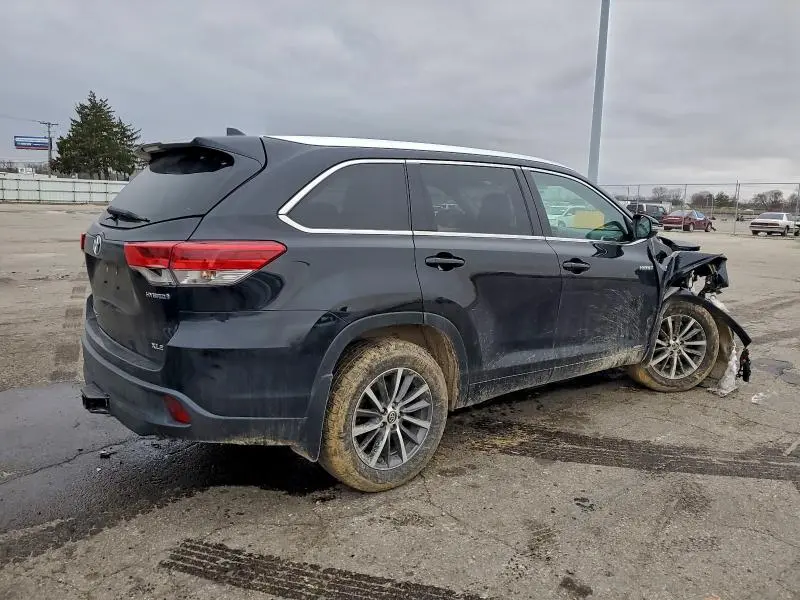 2017 TOYOTA HIGHLANDER HYBRID  