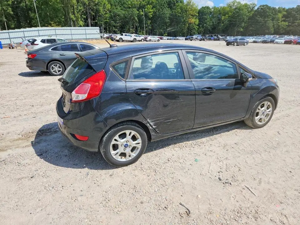 2015 FORD FIESTA SE  