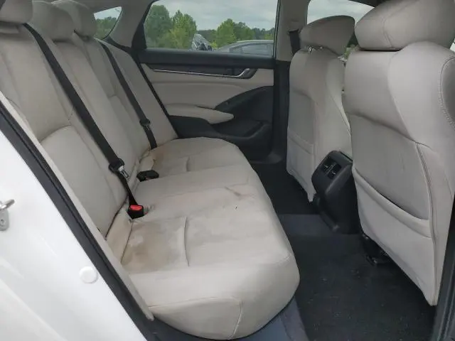 2018 HONDA ACCORD EX  