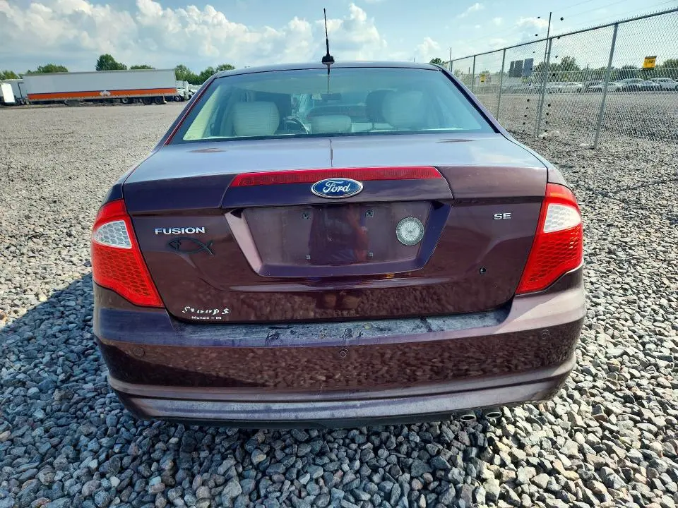 2012 FORD FUSION SE  
