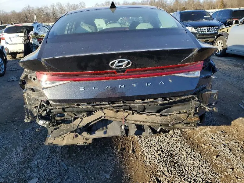 2021 HYUNDAI ELANTRA LIMITED  