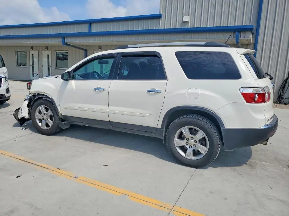 2011 GMC ACADIA SLE  