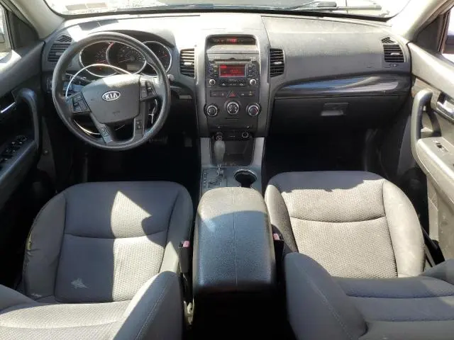 2011 KIA SORENTO BASE  