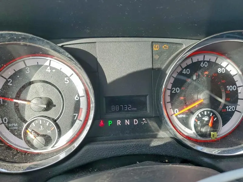 2011 DODGE GRAND CARAVAN EXPRESS  