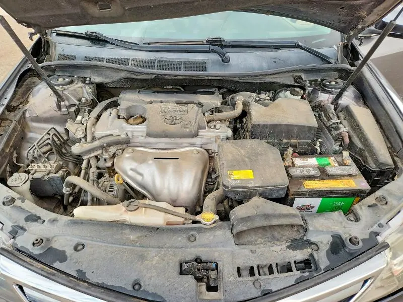 2013 TOYOTA CAMRY XLE  