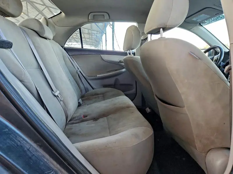 2011 TOYOTA COROLLA BASE  