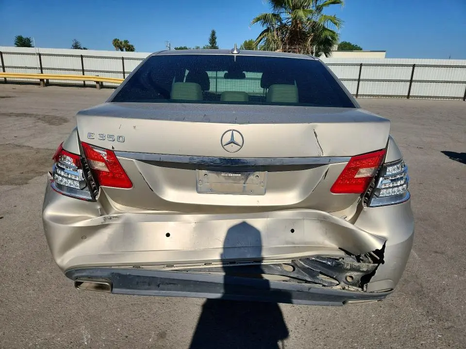 2010 MERCEDES-BENZ E 350  
