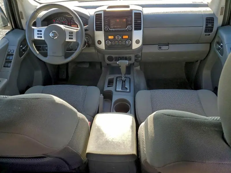 2016 NISSAN FRONTIER S  