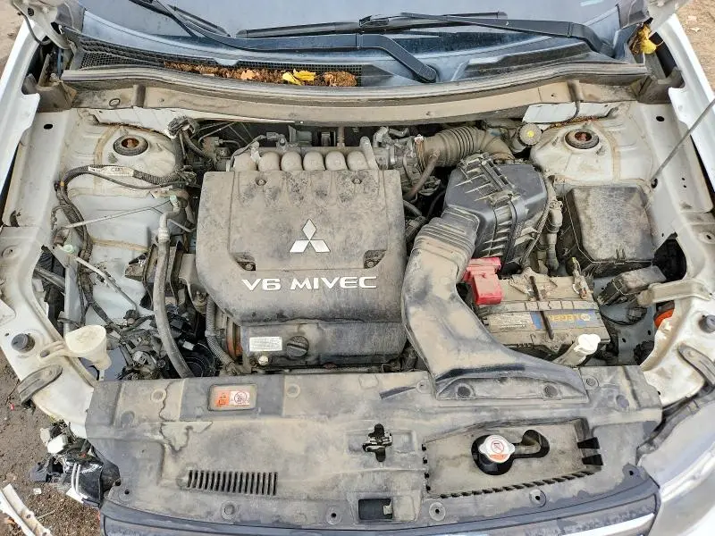 2014 MITSUBISHI OUTLANDER GT  