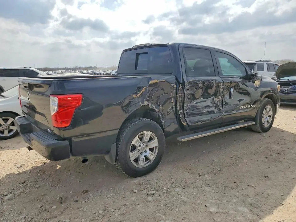 2019 NISSAN TITAN SV  