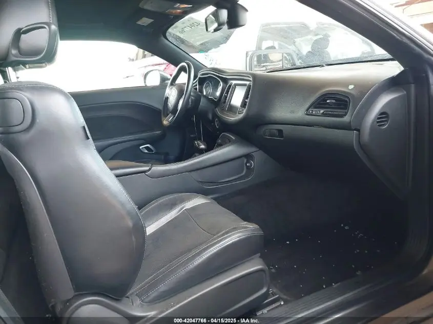 2015 DODGE CHALLENGER SXT PLUS