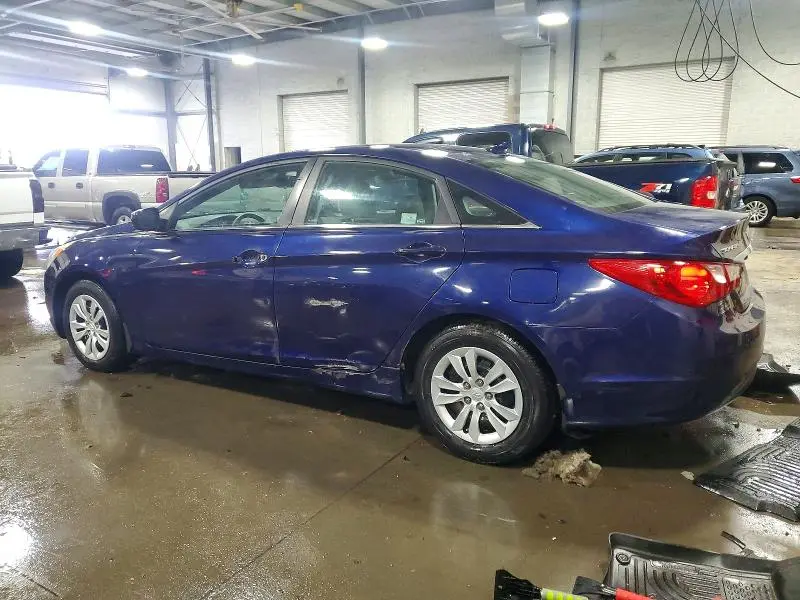 2012 HYUNDAI SONATA GLS  