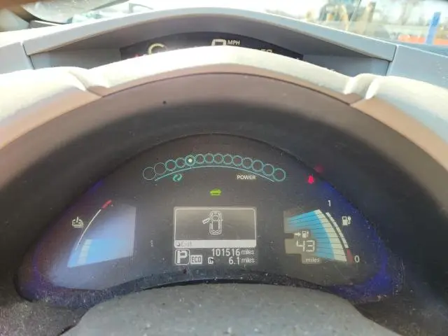 2014 NISSAN LEAF S  