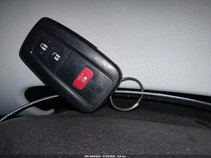 2016 TOYOTA PRIUS THREE TOURING