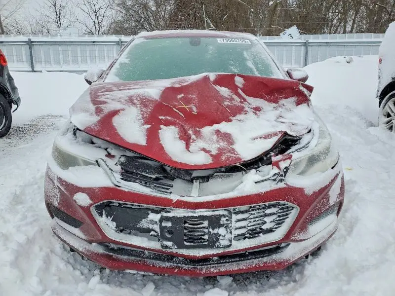 2017 CHEVROLET CRUZE LT  