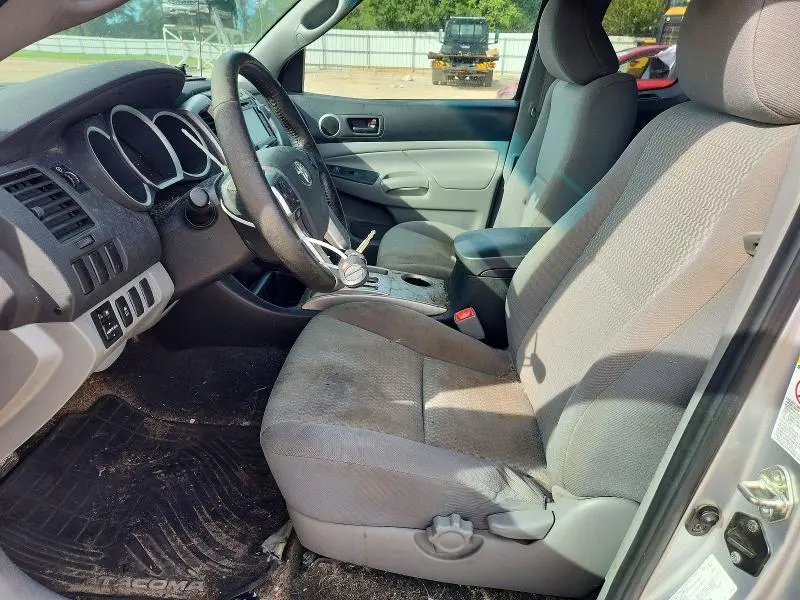 2015 TOYOTA TACOMA BASE  