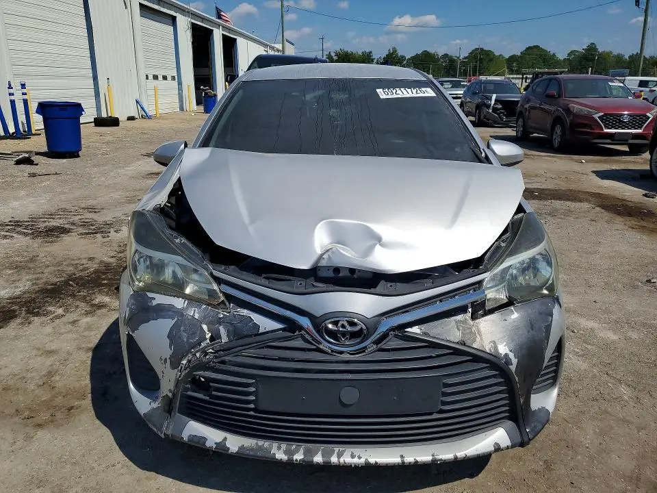 2017 TOYOTA YARIS 5-DOOR L FLEET  
