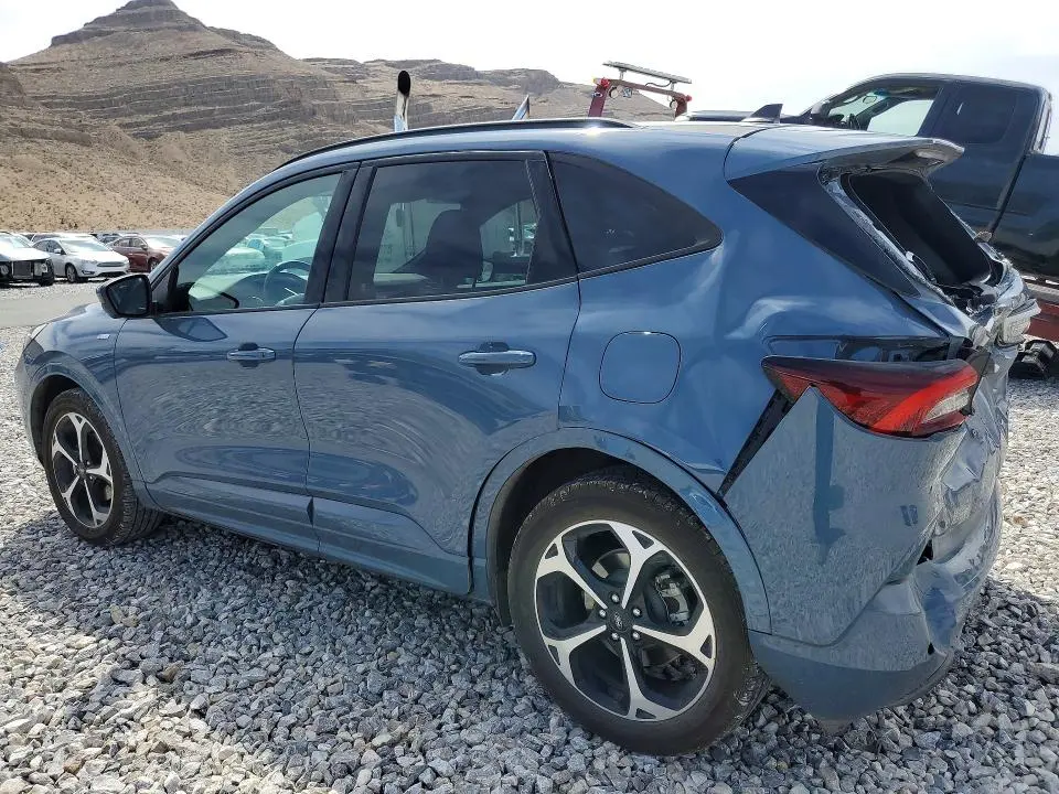 2023 FORD ESCAPE ST LINE SELECT  