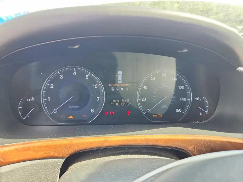 2011 HYUNDAI EQUUS SIGNATURE  