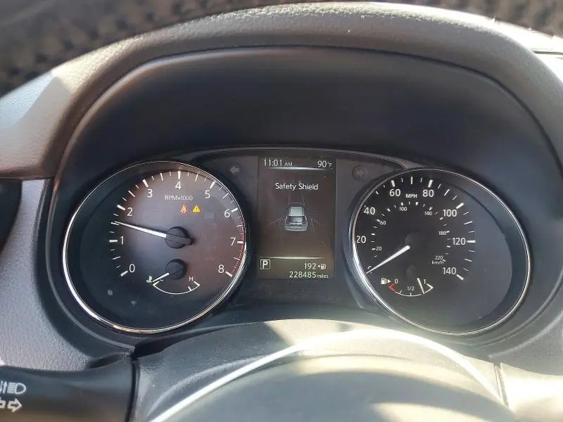 2017 NISSAN ROGUE SV  