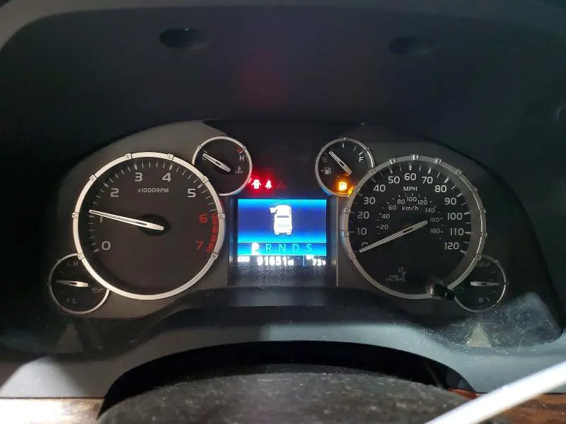 2015 TOYOTA TUNDRA CREWMAX LIMITED  