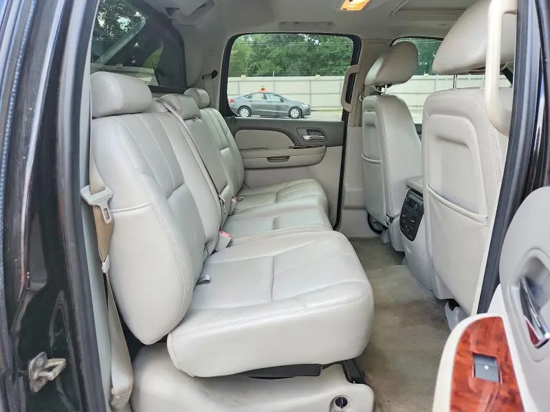 2013 CHEVROLET AVALANCHE LT  