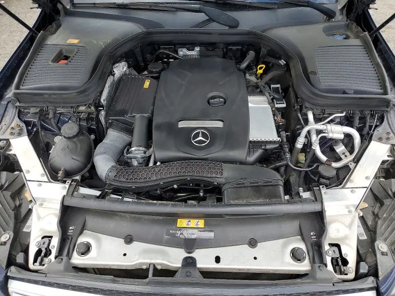 2016 MERCEDES-BENZ GLC 300  