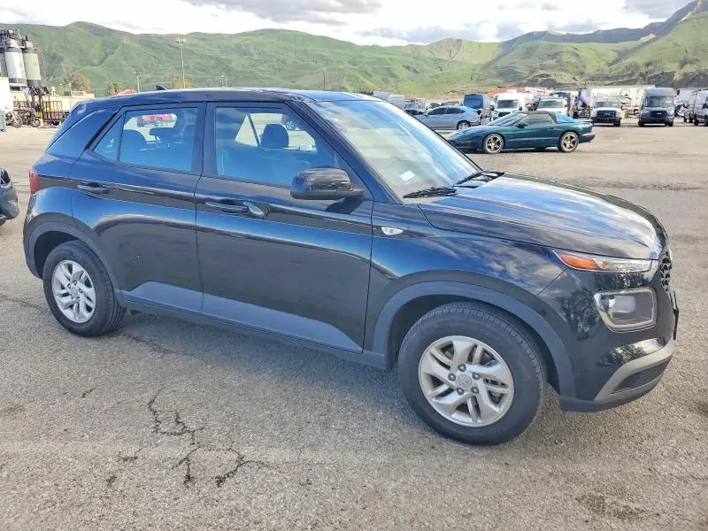 2022 HYUNDAI VENUE SE  