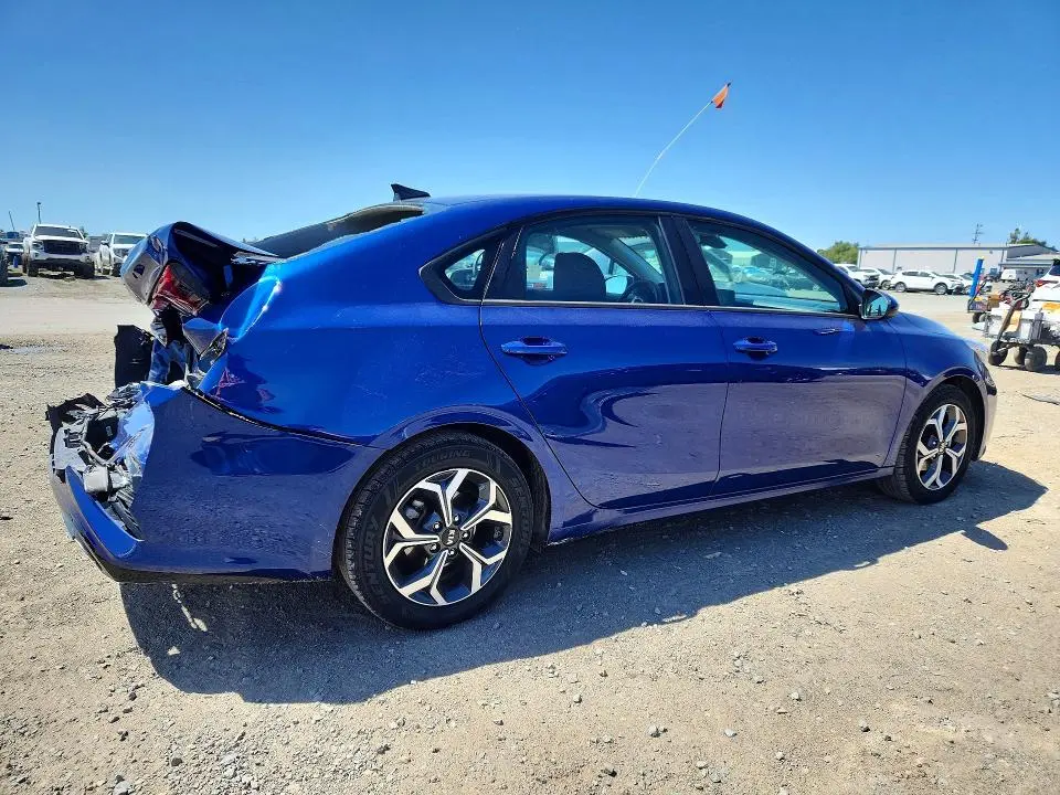 2020 KIA FORTE LXS  