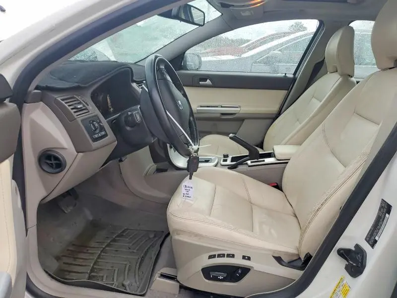 2011 VOLVO S40 T5  