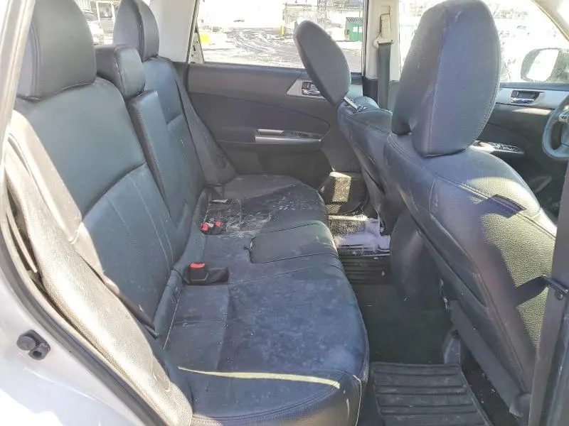 2012 SUBARU FORESTER LIMITED  