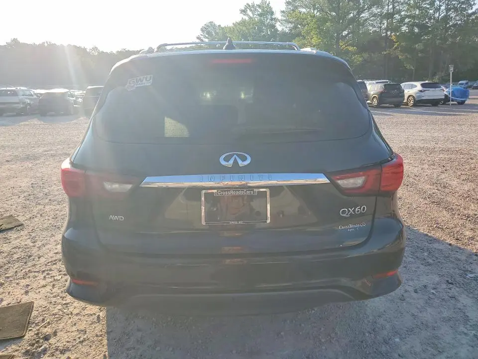 2020 INFINITI QX60 LUXE  