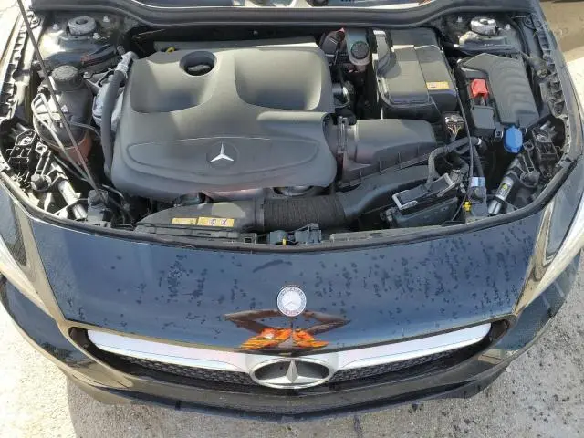 2015 MERCEDES-BENZ CLA 250  