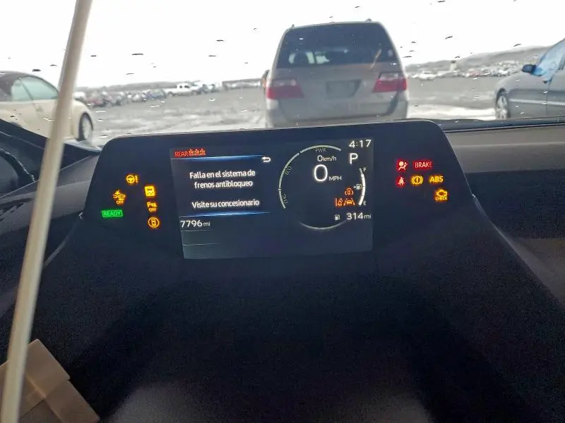 2025 TOYOTA PRIUS LE  