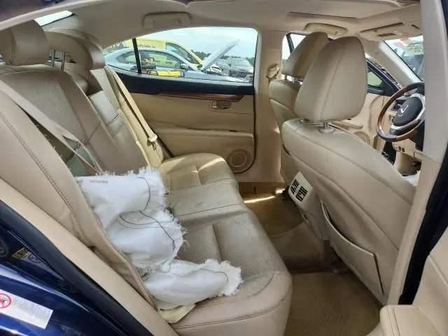 2015 LEXUS ES 300H  